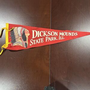 Vintage Felt Pennant Dickson Mounds Illinois State Park Indian Head